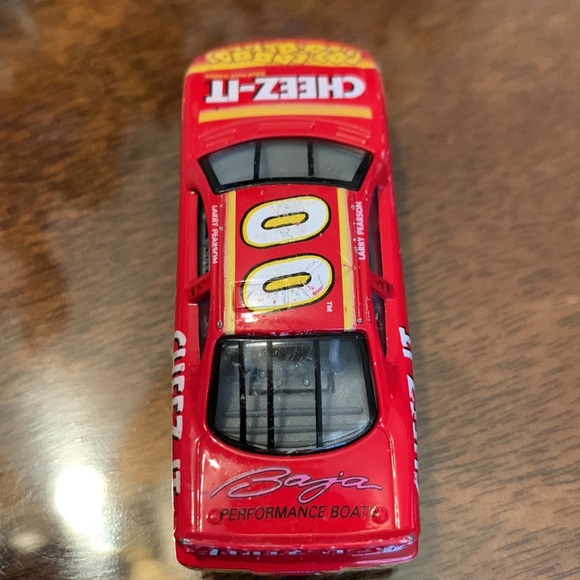 Racing Champions Race Car Cheez-it Pontiac Grand Prix Larry Pearson Nascar 1986 - Picture 5 of 6